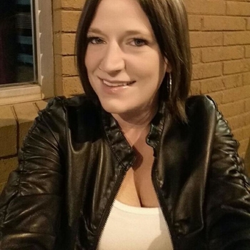 Coerlie, vrouw (40 jaar) wilt contact in Limburg