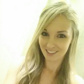 24 jarige vrouw zoekt seksueel contact in Drenthe
