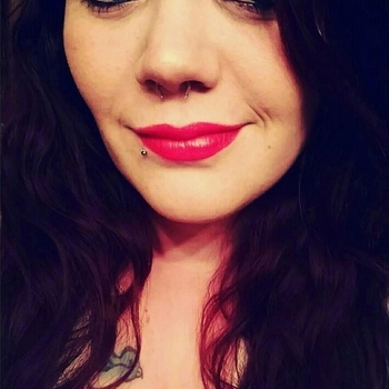 32 jarige vrouw zoekt seksueel contact in Friesland