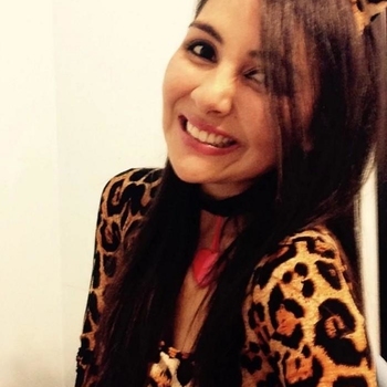 28 jarige vrouw zoekt seksueel contact in Flevoland