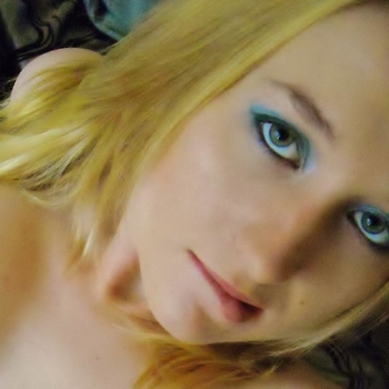 26 jarige vrouw zoekt seksueel contact in Noord-Brabant