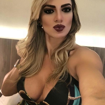 32 jarige vrouw zoekt seksueel contact in Noord-Brabant