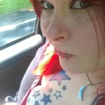 Vrouw (30) zoekt sex in Drenthe