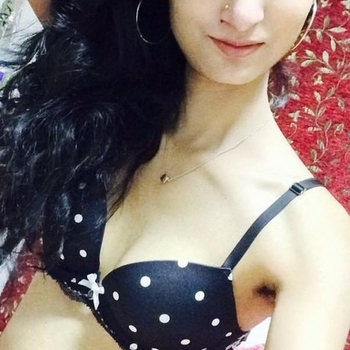 Verslinder, vrouw (27 jaar) wilt contact in Zeeland