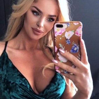 beeebi, vrouw (19 jaar) wilt contact in Namen