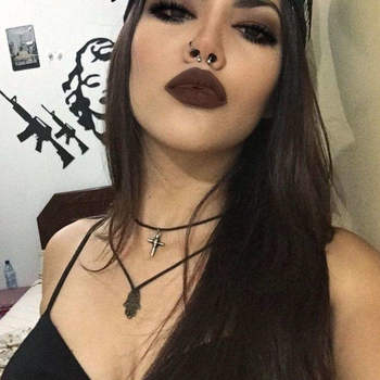 24 jarige vrouw zoekt seksueel contact in Groningen