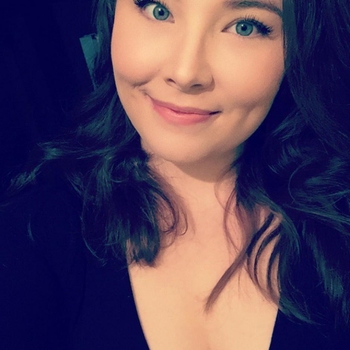 Kussje, vrouw (24 jaar) wilt contact in Noord-Holland