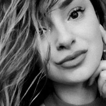 19 jarige vrouw zoekt seksueel contact in Limburg