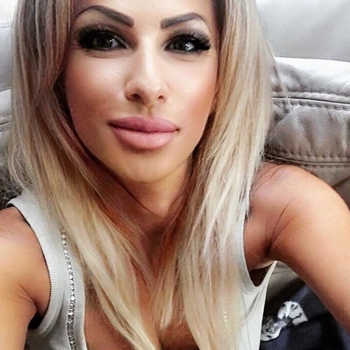 Modellicious, vrouw (26 jaar) wilt contact in Noord-Brabant