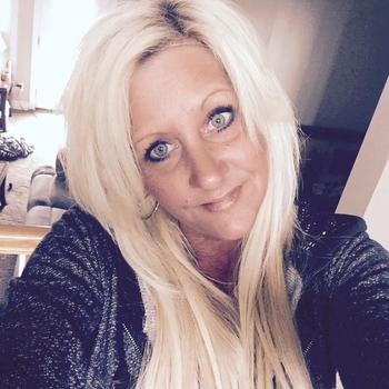 LieverVerliefd, vrouw (49 jaar) wilt contact in Zuid-Holland