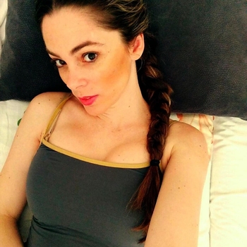 Chanoa, vrouw (34 jaar) wilt contact in Zuid-Holland