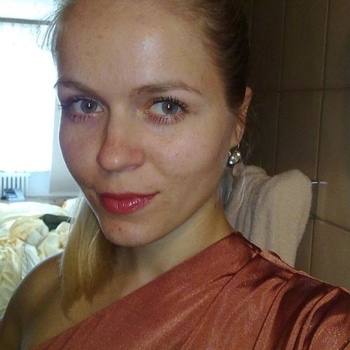 Daphney, vrouw (26 jaar) wilt contact in Flevoland