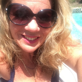 Vrouw (49) zoekt sex in Luik