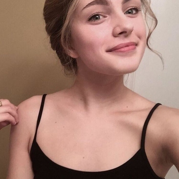 24 jarige vrouw zoekt seksueel contact in Zuid-Holland