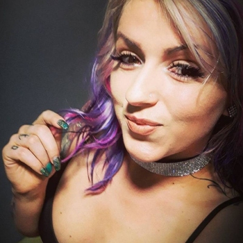 Ilyan, vrouw (30 jaar) wilt contact in Utrecht