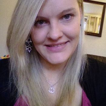 tzzzdevilll, vrouw (29 jaar) wilt contact in Groningen