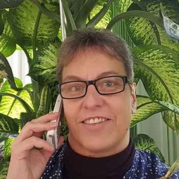 62 jarige vrouw zoekt seksueel contact in Waals-Brabant