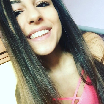 Vrouw (22) zoekt sex in Groningen
