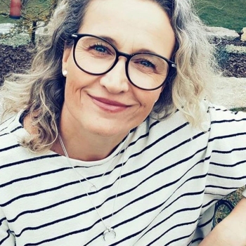 61 jarige vrouw zoekt seksueel contact in Oost-vlaanderen