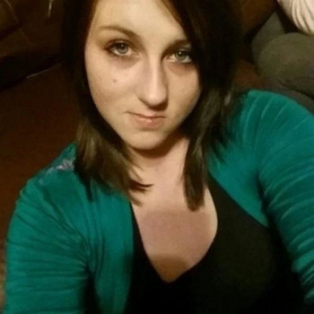 Vrouw (23) zoekt sex in Drenthe