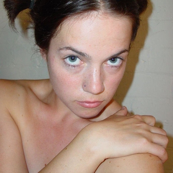 23 jarige vrouw zoekt seksueel contact in Friesland