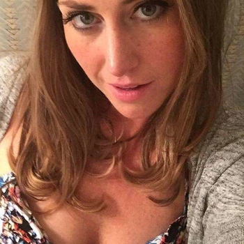 32 jarige vrouw zoekt seksueel contact in Overijssel