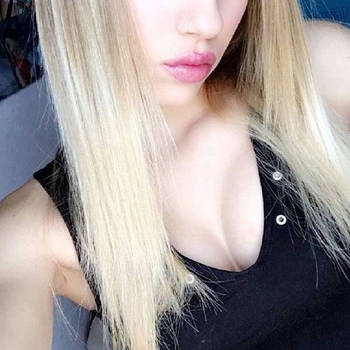 Blondshavemorefun, vrouw (22 jaar) wilt contact in Limburg