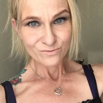 Vrouw (53) zoekt sex in Groningen