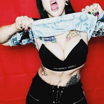 KinkySexAlways, vrouw (31 jaar) wilt contact in Zuid-Holland